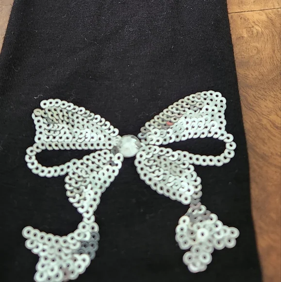 Girls Black Rhinestone Logo Set - Picture 3 of 6